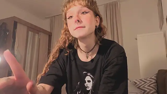 Snapshot of poli_blink chatting on March 2026 08:32:02 PM poli blink online show from March 2026 08:32:02 PM