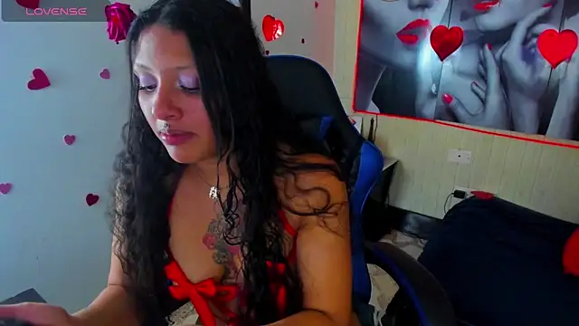 ashley-17 online show from February 2026 04:13:01 AM