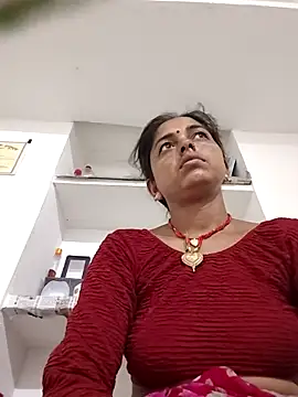 Mahima rani34 online show from May 2026 09:57:01 PM