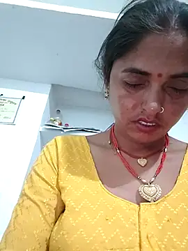 Mahima rani34 online show from May 2026 09:53:01 PM