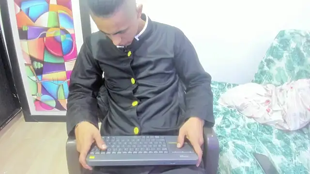 sex alucard online show from December 2025 01:44:02 PM