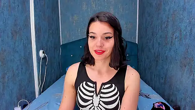 RedAssHottie online show from May 2026 03:16:01 AM