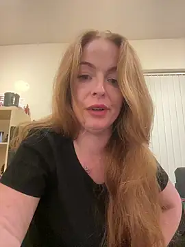 HollyHaze online show from April 2026 02:45:02 AM