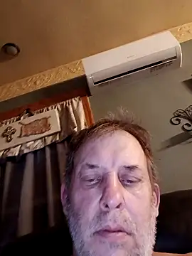 FragrantToe529 online show from February 2026 04:00:02 AM