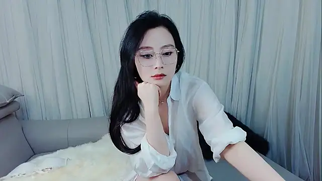 HCOCO online show from February 2026 12:38:01 PM