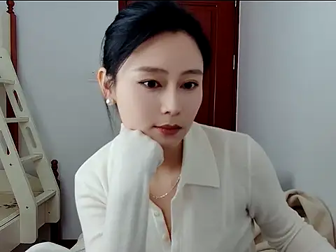 HCOCO online show from January 2026 02:09:02 PM