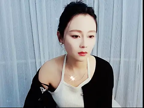 HCOCO online show from January 2026 12:33:02 PM