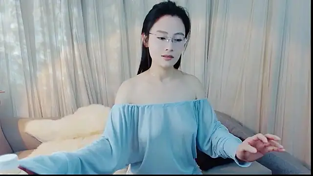 HCOCO online show from March 2026 01:04:01 PM