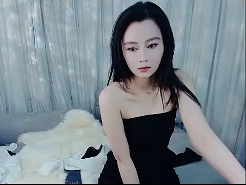 HCOCO online show from April 2026 01:23:01 PM