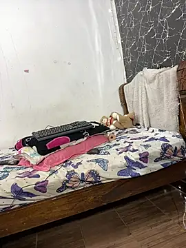 TheSexyLaura online show from February 2026 07:23:02 PM