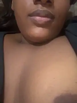 amorasecy online show from February 2026 12:17:01 PM