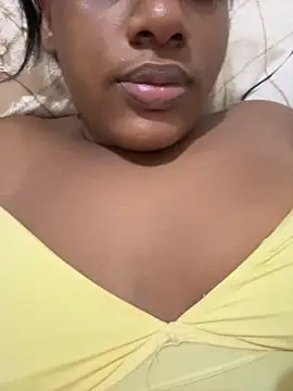 amorasecy online show from February 2026 11:23:01 AM