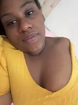 amorasecy online show from December 2025 08:22:02 PM