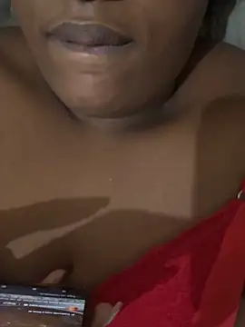 amorasecy online show from February 2026 10:34:01 PM