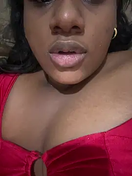 amorasecy online show from May 2026 11:35:01 AM