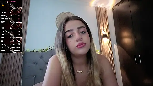 cute emmma online show from May 2026 12:11:01 PM