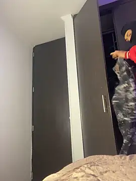 cute emmma online show from April 2026 11:12:02 AM