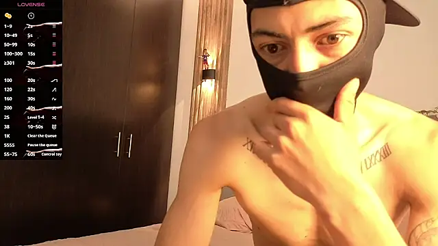 cute emmma online show from May 2026 11:37:01 AM