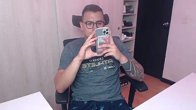 DanteVesper online show from April 2026 02:17:01 AM