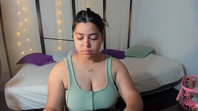 CelesteMoon5 online show from January 2026 10:49:02 PM