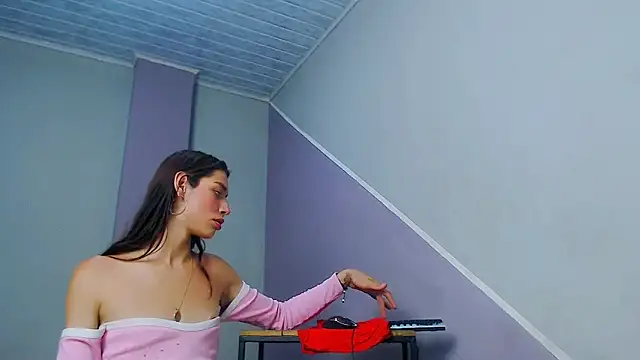 Harley Clayn online show from March 2026 08:37:01 PM