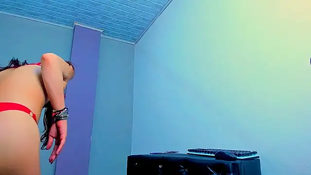 Harley Clayn online show from April 2026 09:50:02 PM