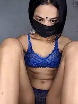 miss siya 00 online show from April 2026 04:01:01 PM