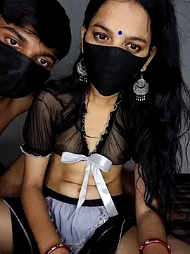 miss siya 00 online show from April 2026 09:39:33 PM