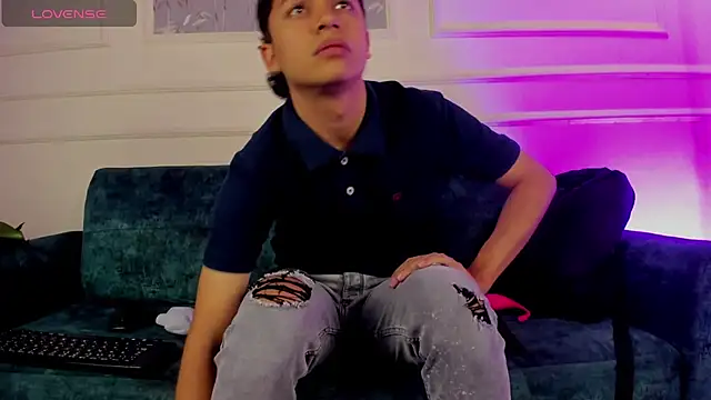 Snapshot of Josh_Bright chatting on January 2026 05:53:02 PM Josh Bright online show from January 2026 05:53:02 PM