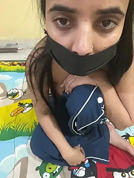 hotcharrryyyy online show from February 2026 12:34:02 AM