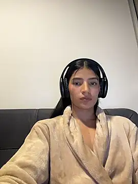 Ema Rose  online show from June 2026 12:53:02 AM
