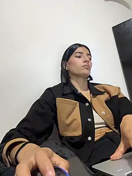 Ema Rose  online show from April 2026 08:24:02 PM