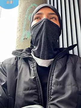 Ema Rose  online show from January 2026 04:32:01 PM