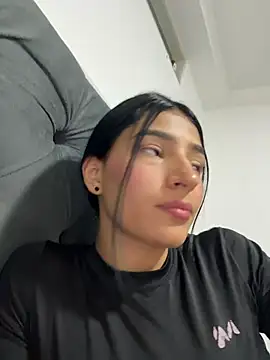 Ema Rose  online show from February 2026 12:18:02 AM