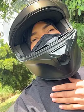 Ema Rose  online show from February 2026 06:58:01 PM