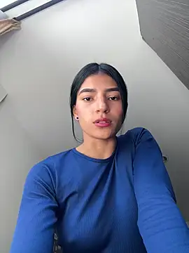 Ema Rose  online show from February 2026 06:07:02 PM