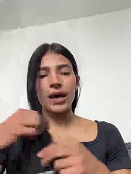 Ema Rose  online show from February 2026 06:28:01 PM