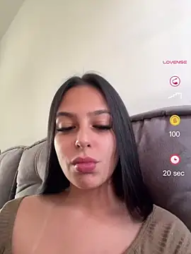 jujuarantes  2026 online show from May 2026 02:26:01 PM
