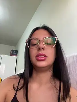 jujuarantes  2026 online show from February 2026 12:38:02 PM