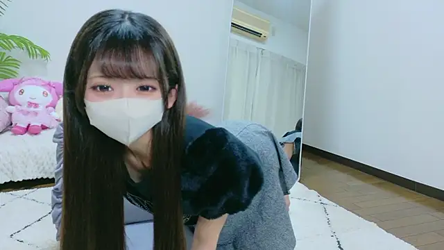 Snapshot of Kiki-jpn chatting on May 2026 12:11:01 PM Kiki-jpn online show from May 2026 12:11:01 PM