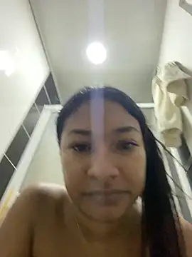 arianax20 online show from December 2025 02:52:01 PM