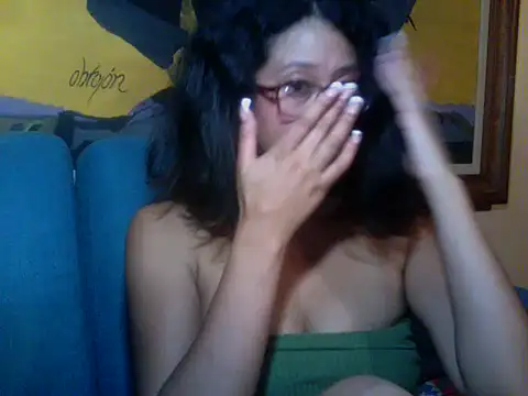 SweetDeya online show from March 2026 03:32:01 AM