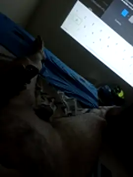 krisscol online show from December 2025 04:47:02 AM