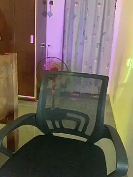 Sofiababy22 online show from April 2026 02:20:02 PM