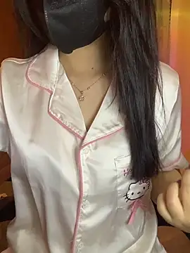 Sofiababy22 online show from April 2026 02:01:05 PM