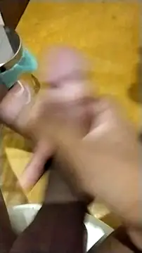 Novinhoie online show from April 2026 09:54:01 PM