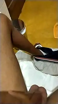 Snapshot of Novinhoie chatting on February 2026 10:21:01 PM Novinhoie online show from February 2026 10:21:01 PM