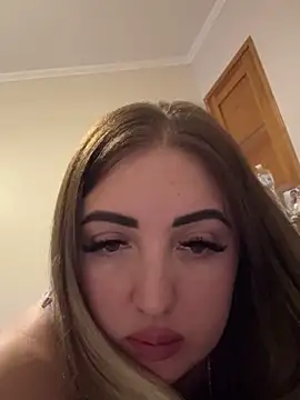 merabel1995 online show from December 2025 05:47:02 PM