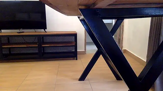 miamiamuse online show from January 2026 04:08:01 AM