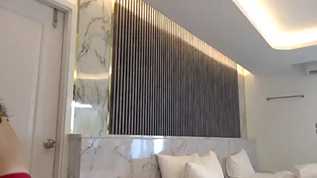 miamiamuse online show from January 2026 01:53:01 AM